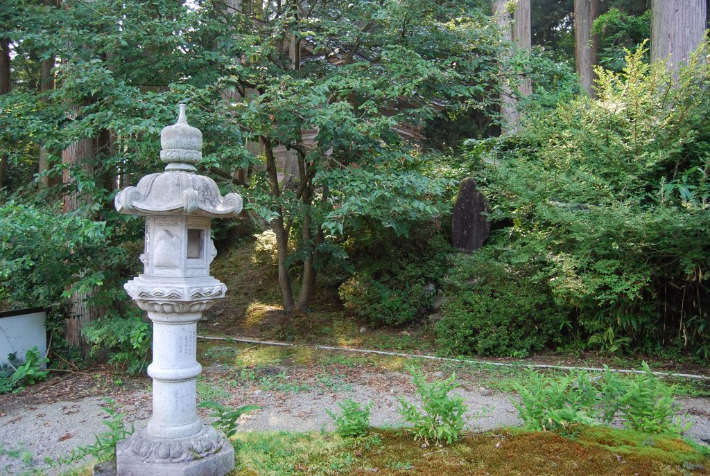 「歌碑」